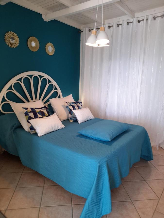 9 Lyly Location F3 Mezzanine Apartment Sainte-Anne Luaran gambar