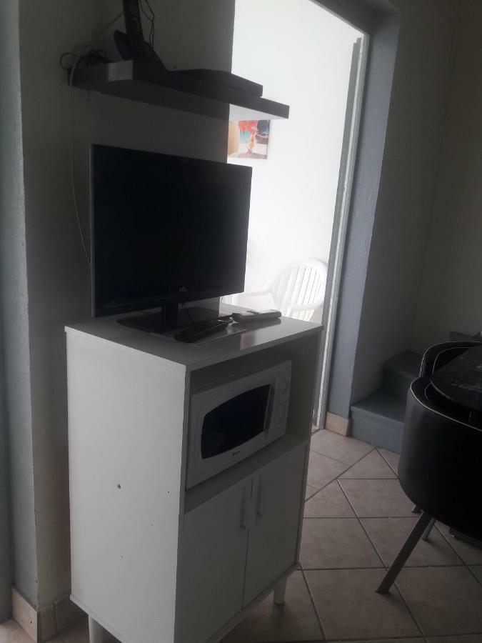 9 Lyly Location F3 Mezzanine Apartment Sainte-Anne Luaran gambar